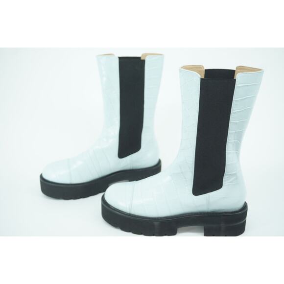 Stuart Weitzman Presley Lug-Sole Croc-Emb Leather Chelsea Boots SZ 8.5 Blue $695 - Picture 2 of 11